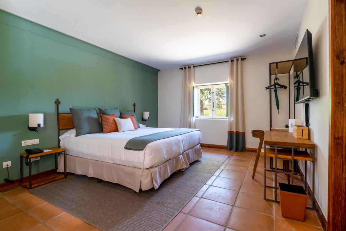 Hacienda Zorita Wine Hotel - Small Luxury Hotels