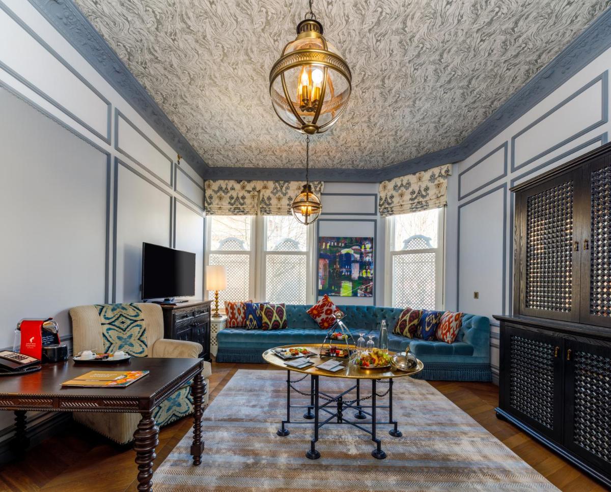 Hagia Sofia Mansions Istanbul, Curio Collection by Hilton