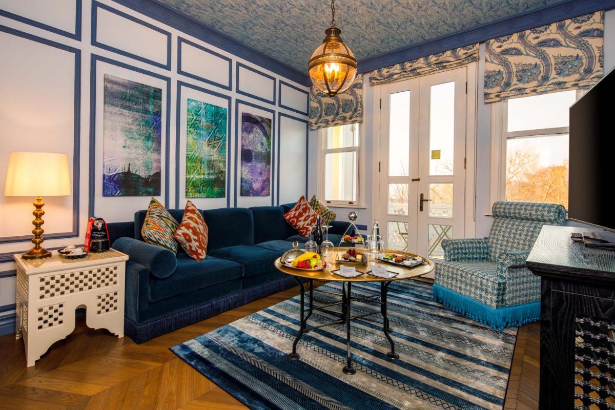 Hagia Sofia Mansions Istanbul, Curio Collection by Hilton