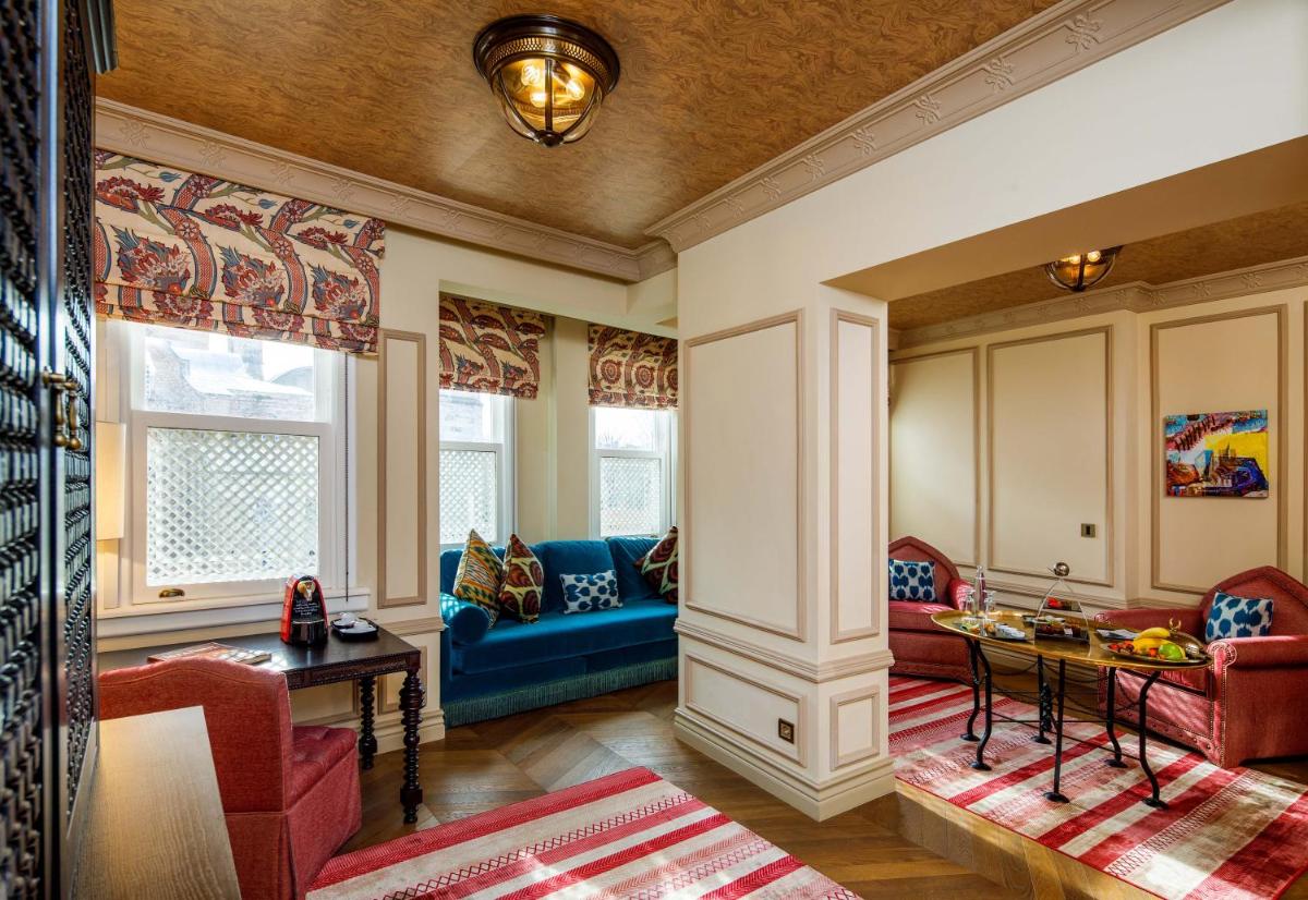 Hagia Sofia Mansions Istanbul, Curio Collection by Hilton