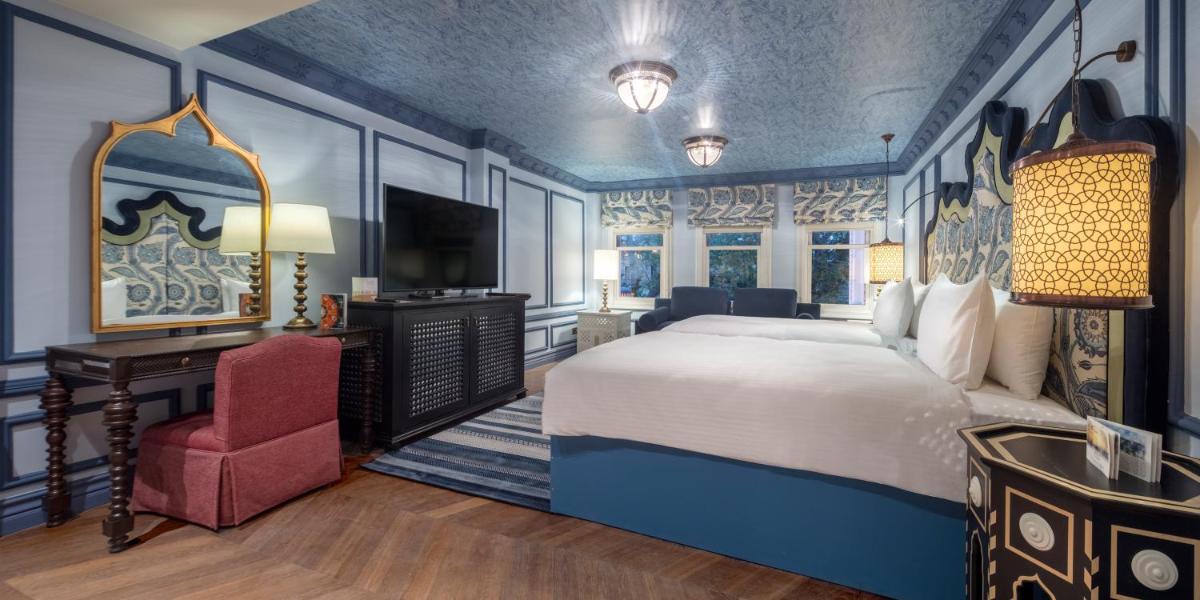 Hagia Sofia Mansions Istanbul, Curio Collection by Hilton