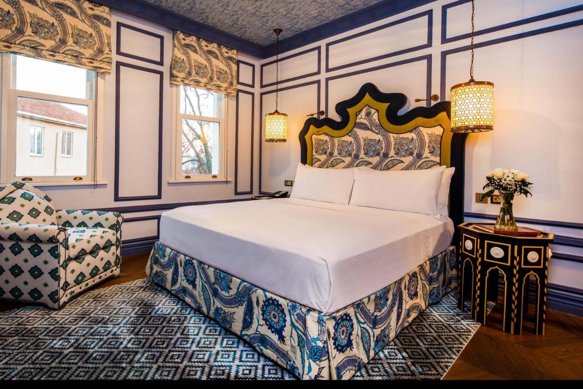 Hagia Sofia Mansions Istanbul, Curio Collection by Hilton