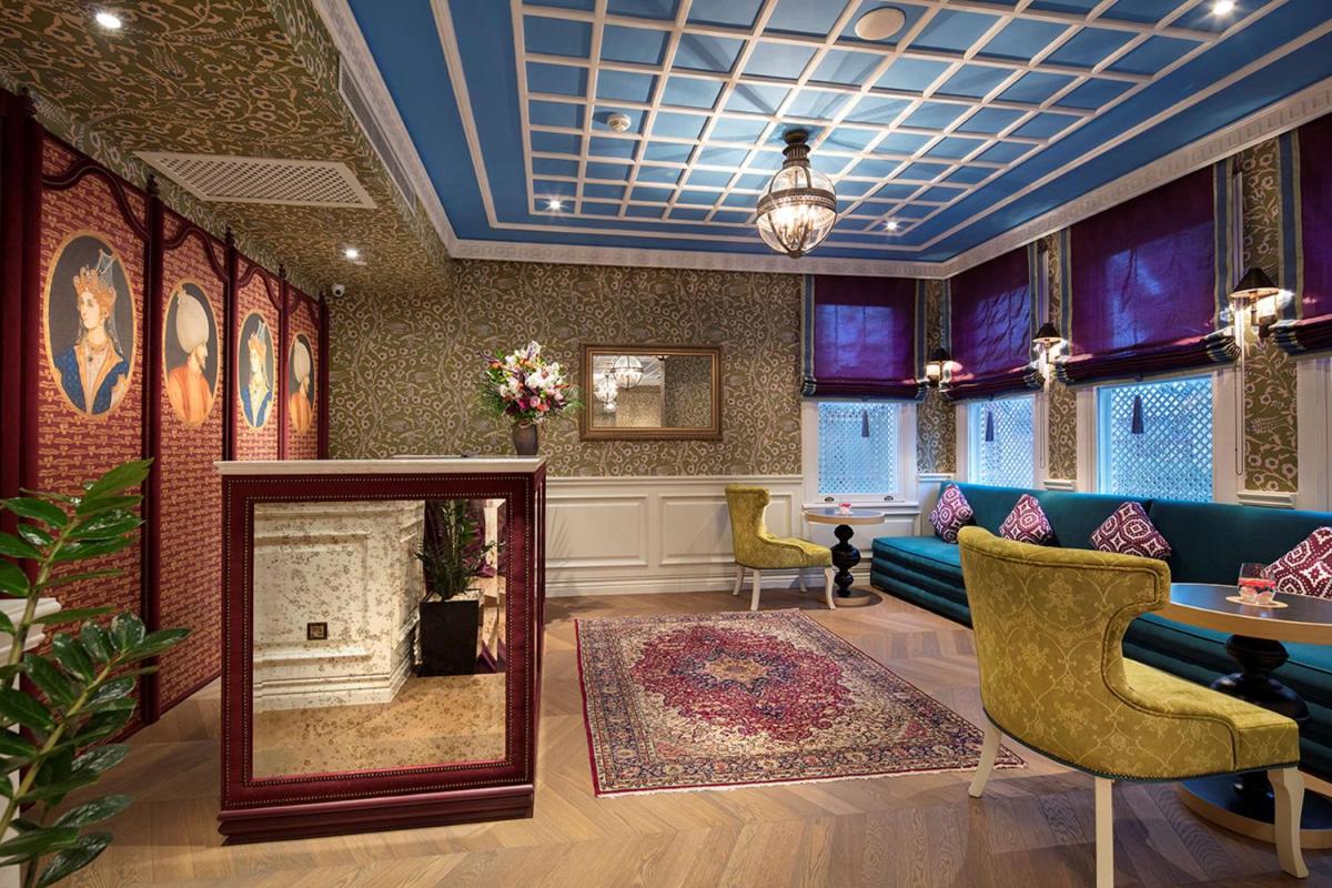 Hagia Sofia Mansions Istanbul, Curio Collection by Hilton