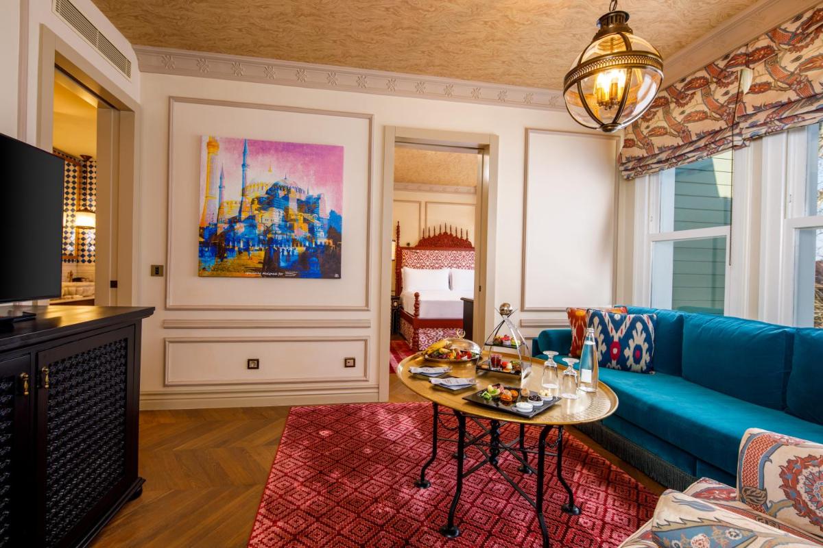 Hagia Sofia Mansions Istanbul, Curio Collection by Hilton