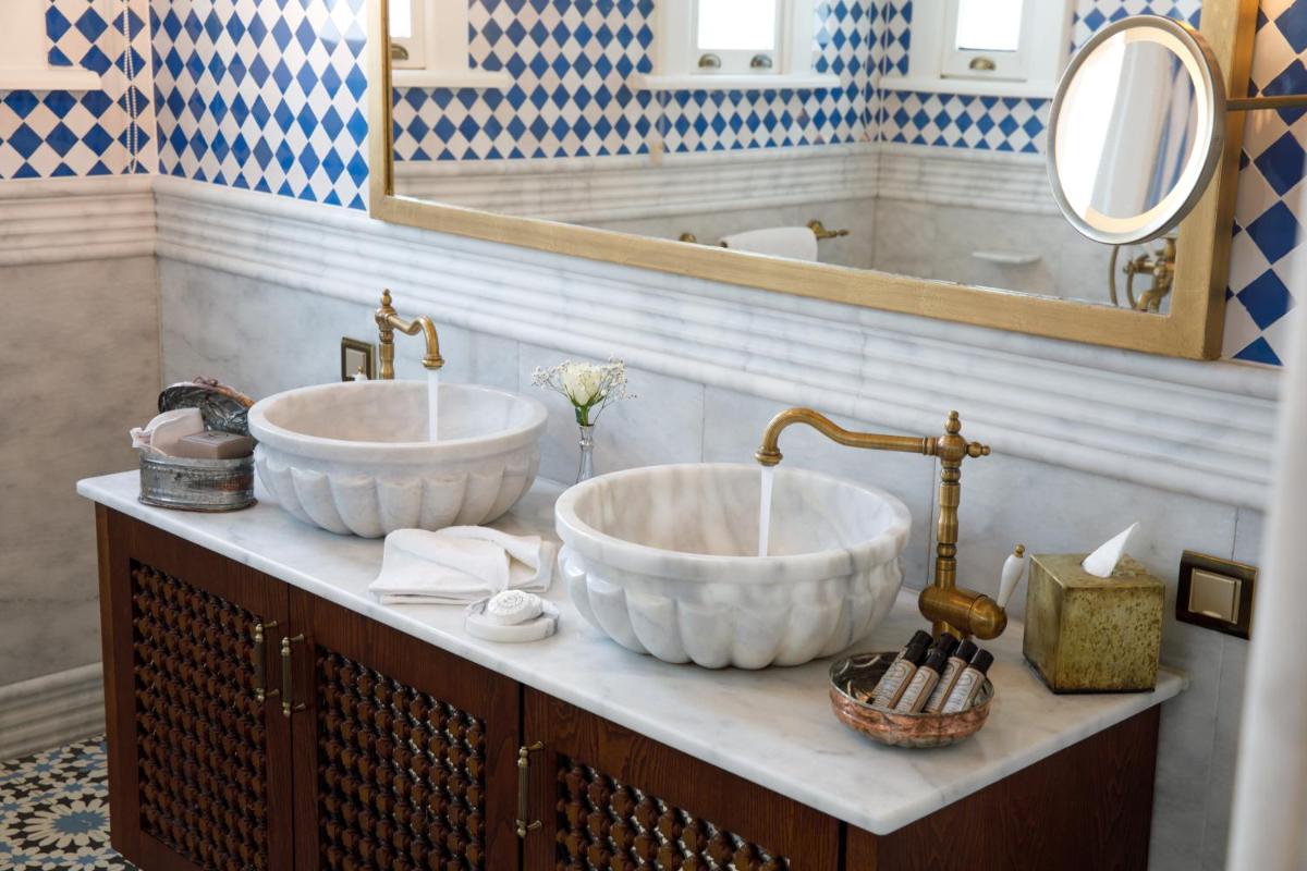 Hagia Sofia Mansions Istanbul, Curio Collection by Hilton