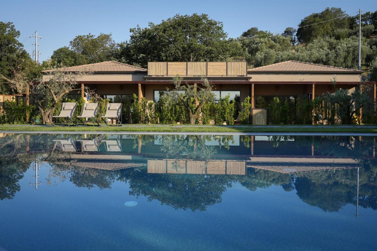 Hang Loose Cottage Hotel & Resort 4 stelle Gizzeria Calabria