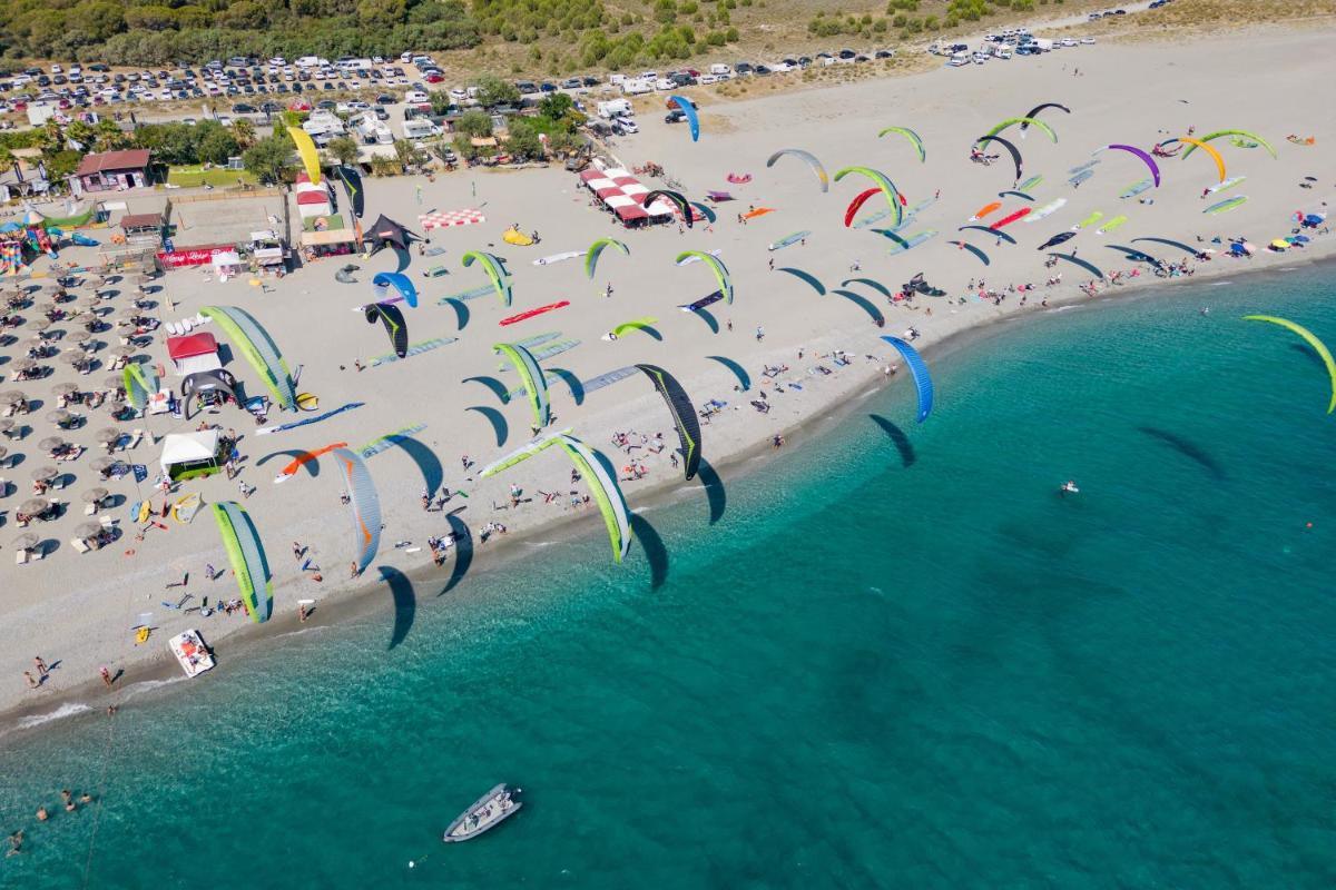 Hang Loose Cottage Hotel & Resort 4 stelle Gizzeria Calabria