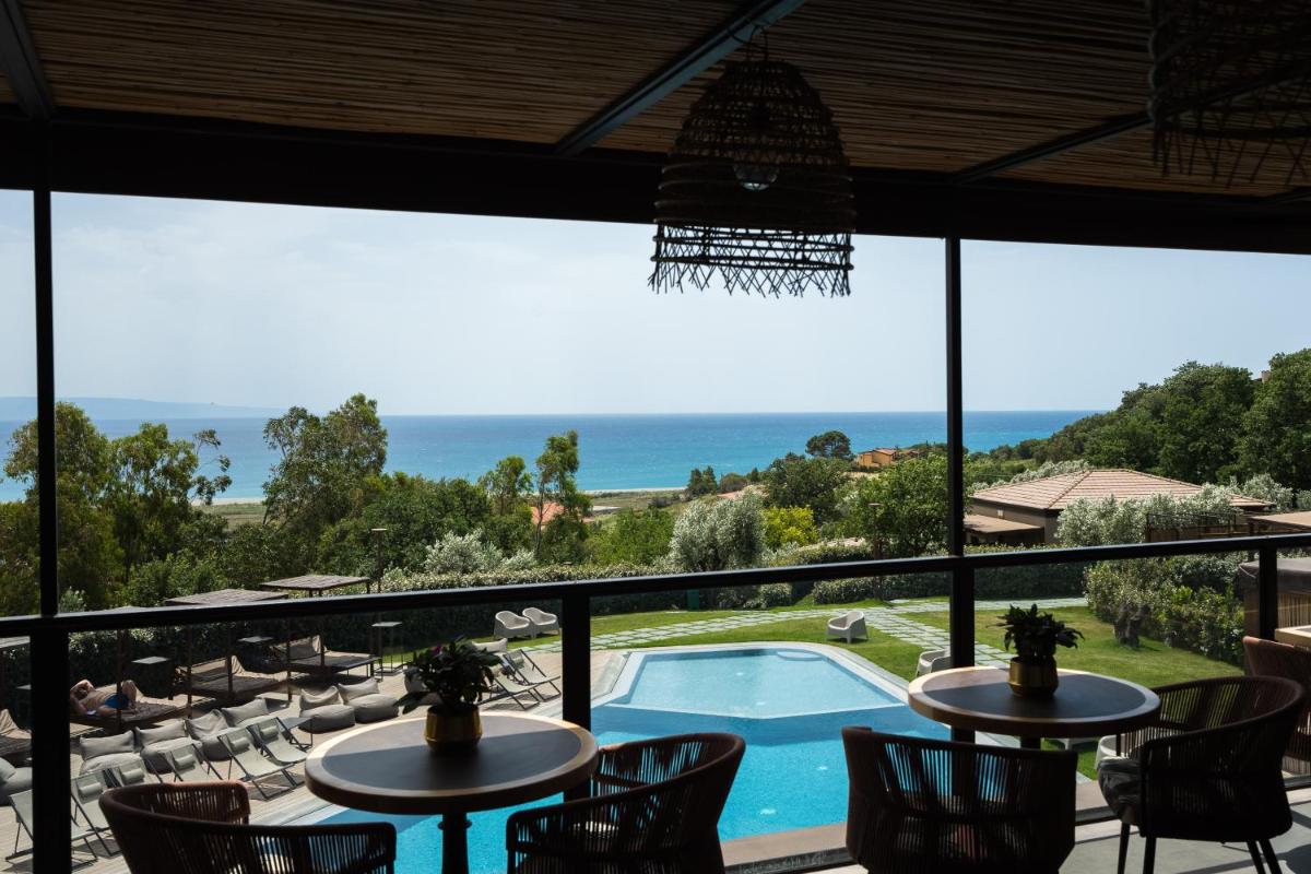 Hang Loose Cottage Hotel & Resort 4 stelle Gizzeria Calabria