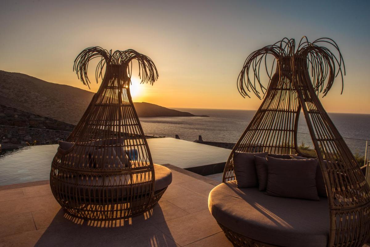 Happy Cretan Suites