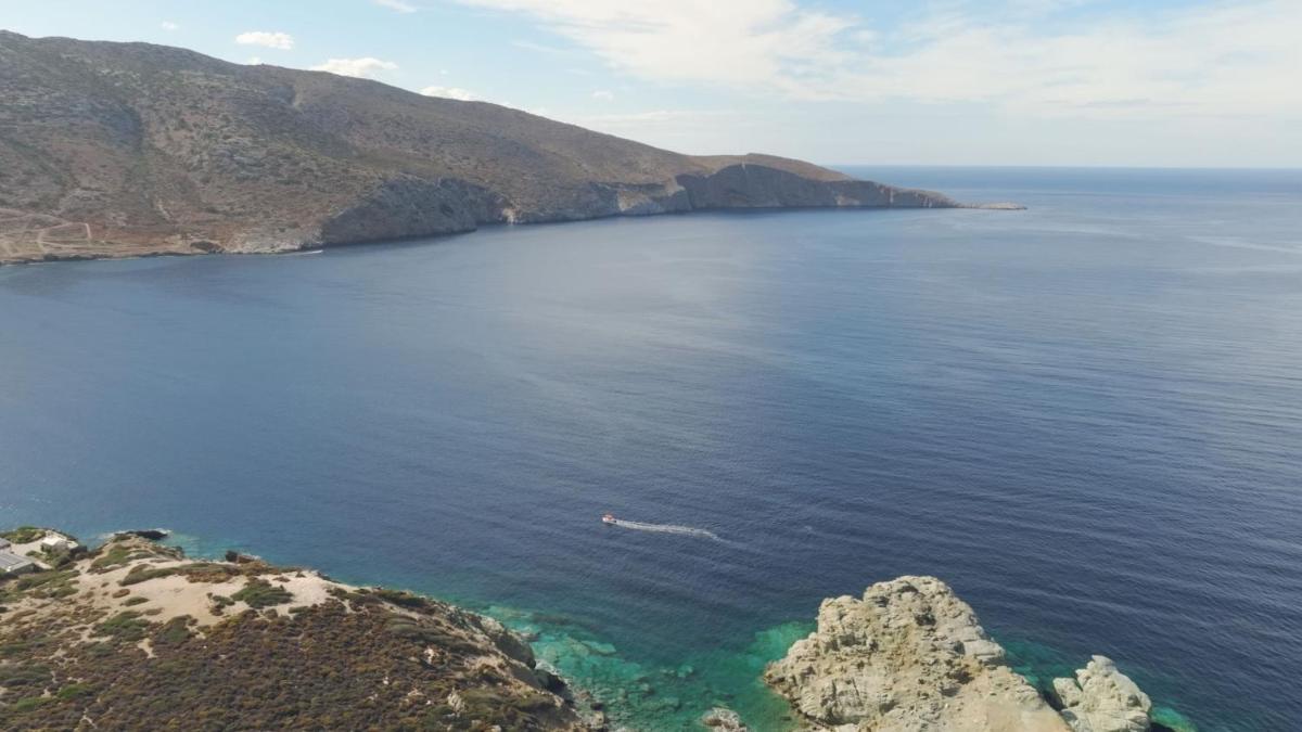 Happy Cretan Suites
