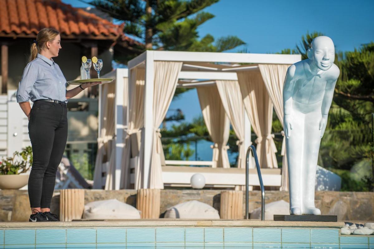 Happy Cretan Suites