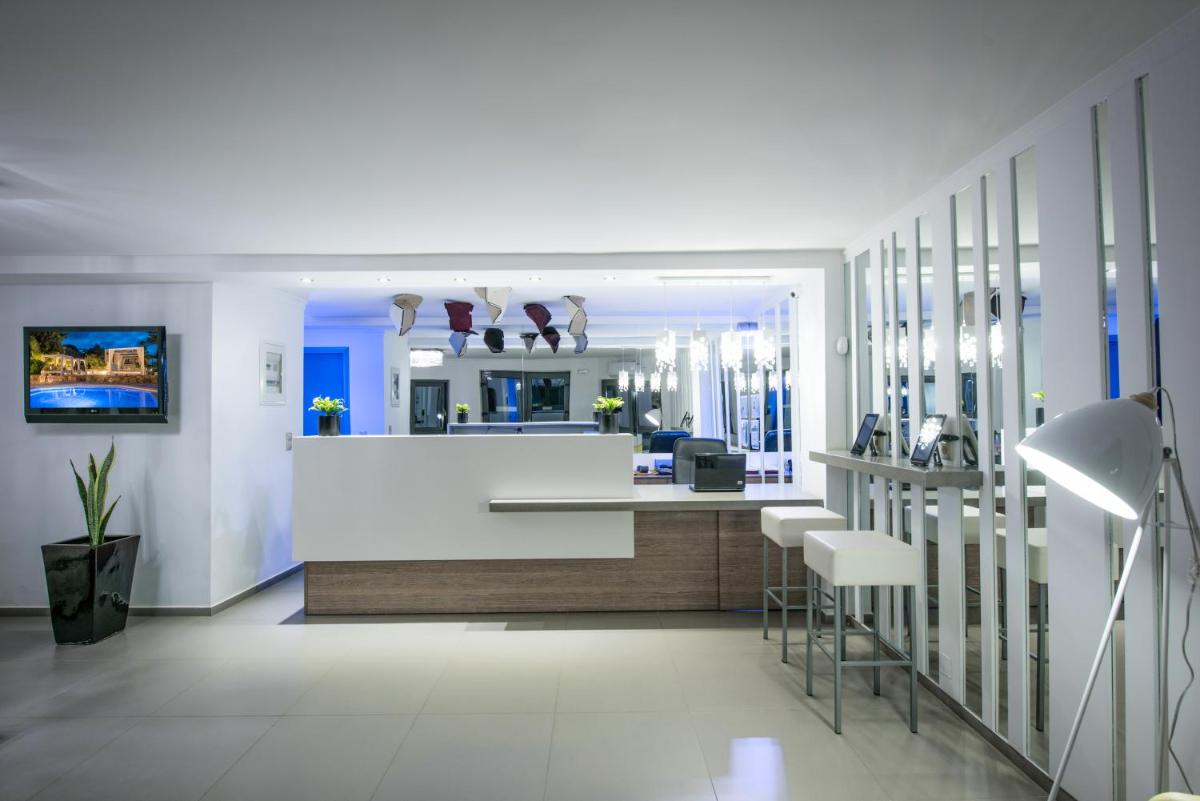 Happy Cretan Suites