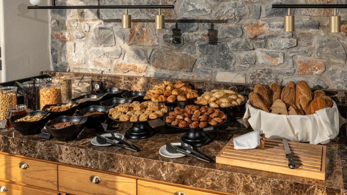 Happy Cretan Suites