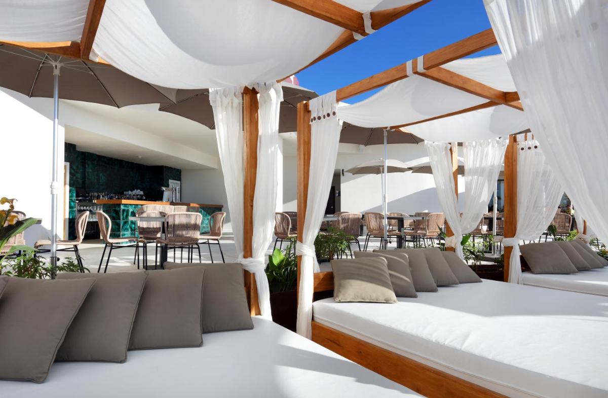 Hard Rock Hotel Tenerife