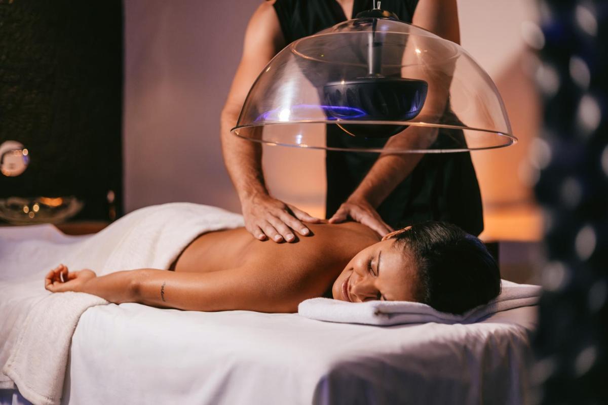 Hard Rock Hotel Tenerife