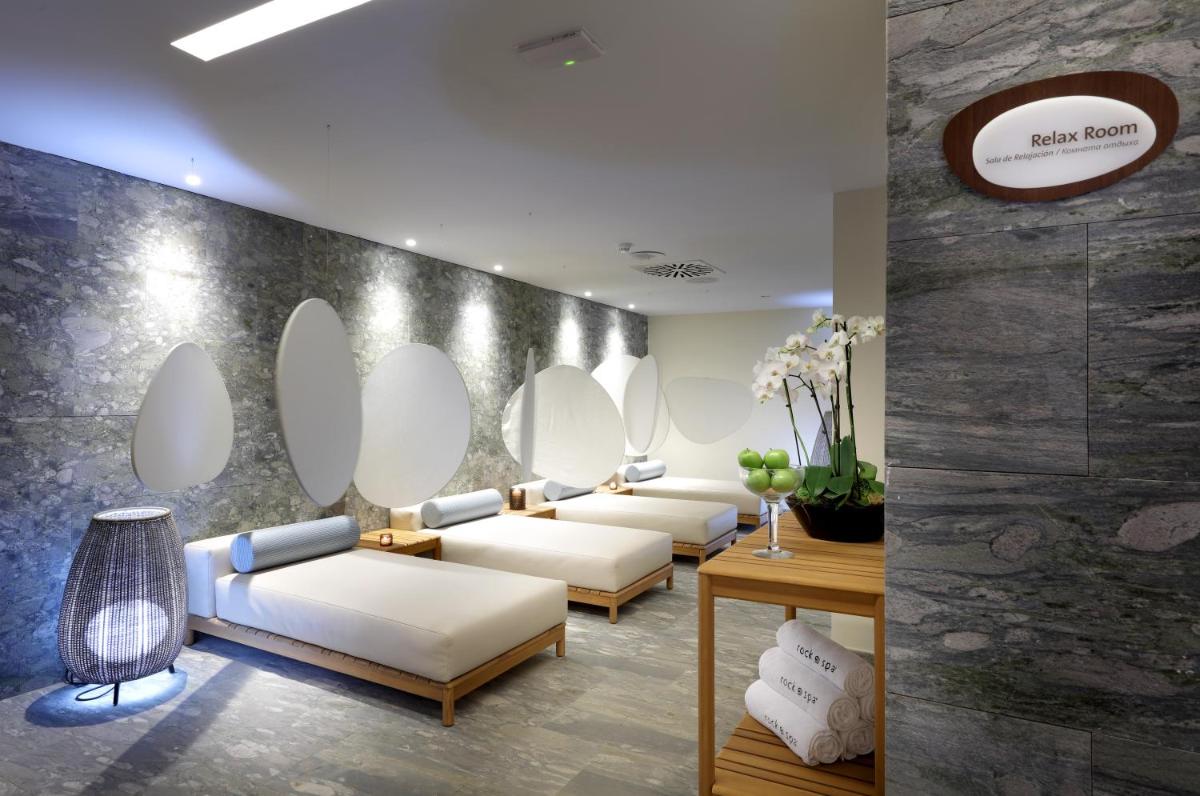 Hard Rock Hotel Tenerife