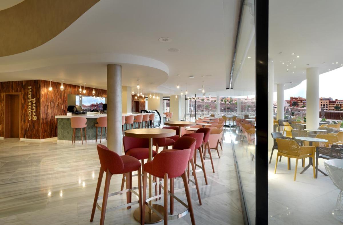 Hard Rock Hotel Tenerife