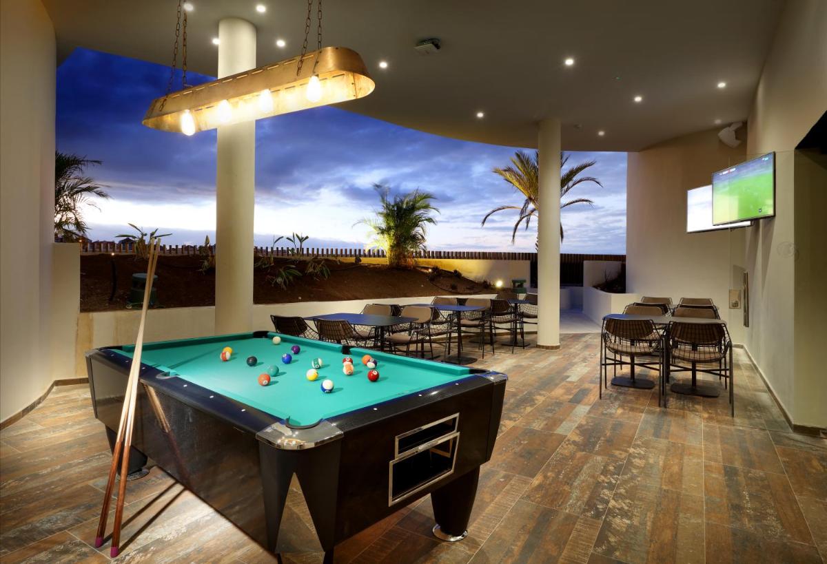 Hard Rock Hotel Tenerife