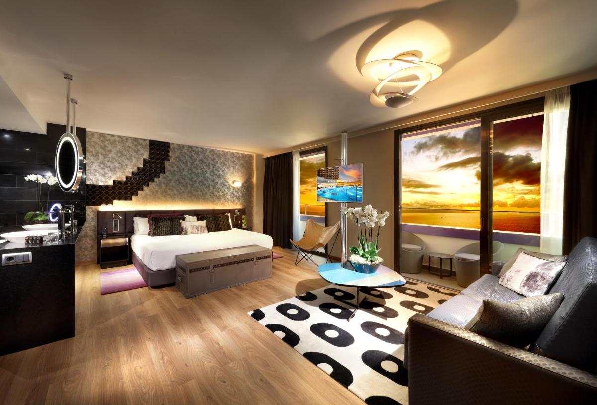 Hard Rock Hotel Tenerife