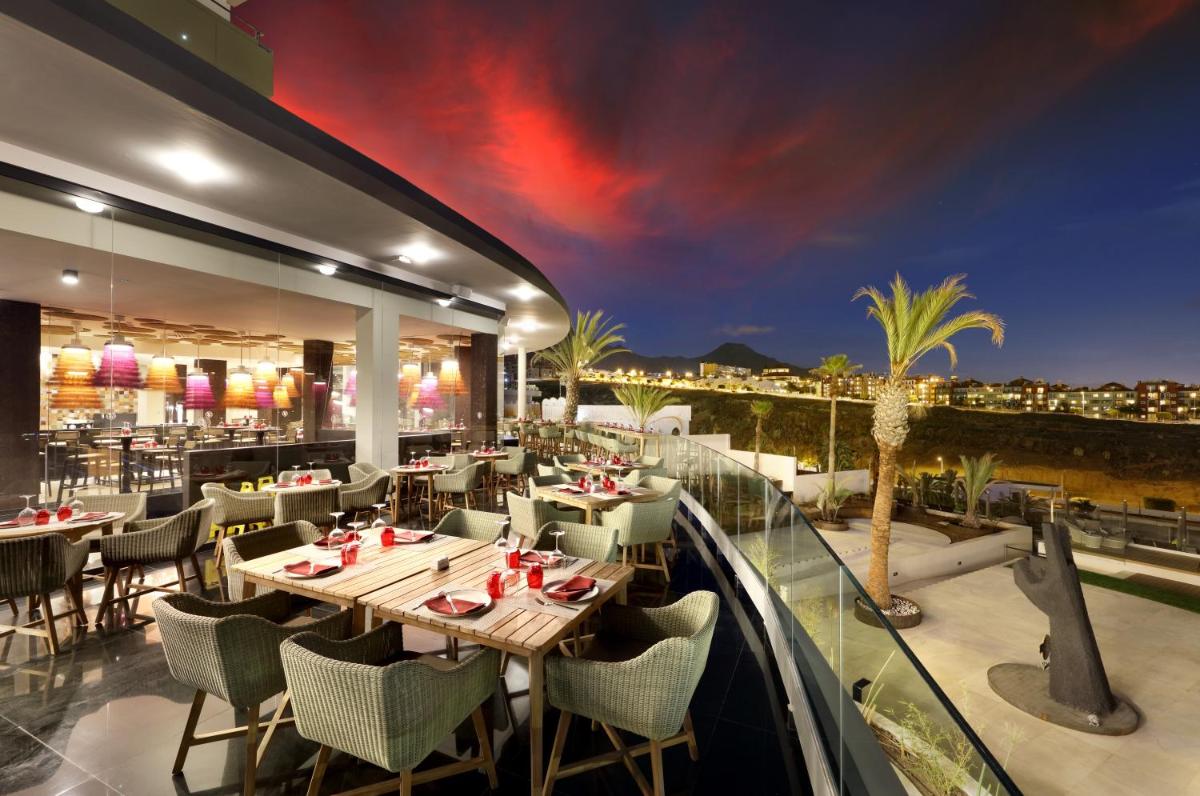 Hard Rock Hotel Tenerife