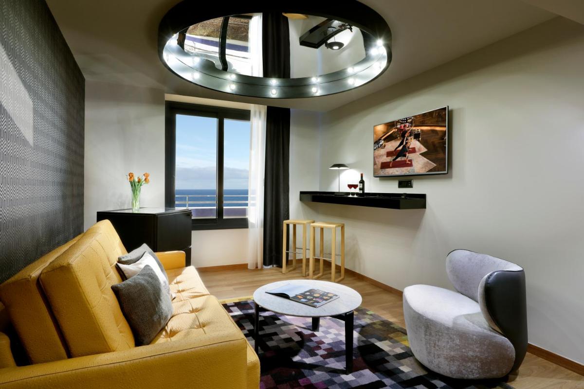 Hard Rock Hotel Tenerife