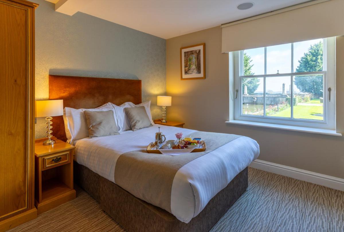 Hazlewood Castle & Spa