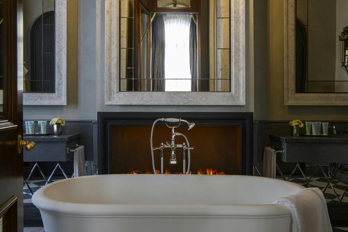 Helvetia&Bristol Firenze – Starhotels Collezione