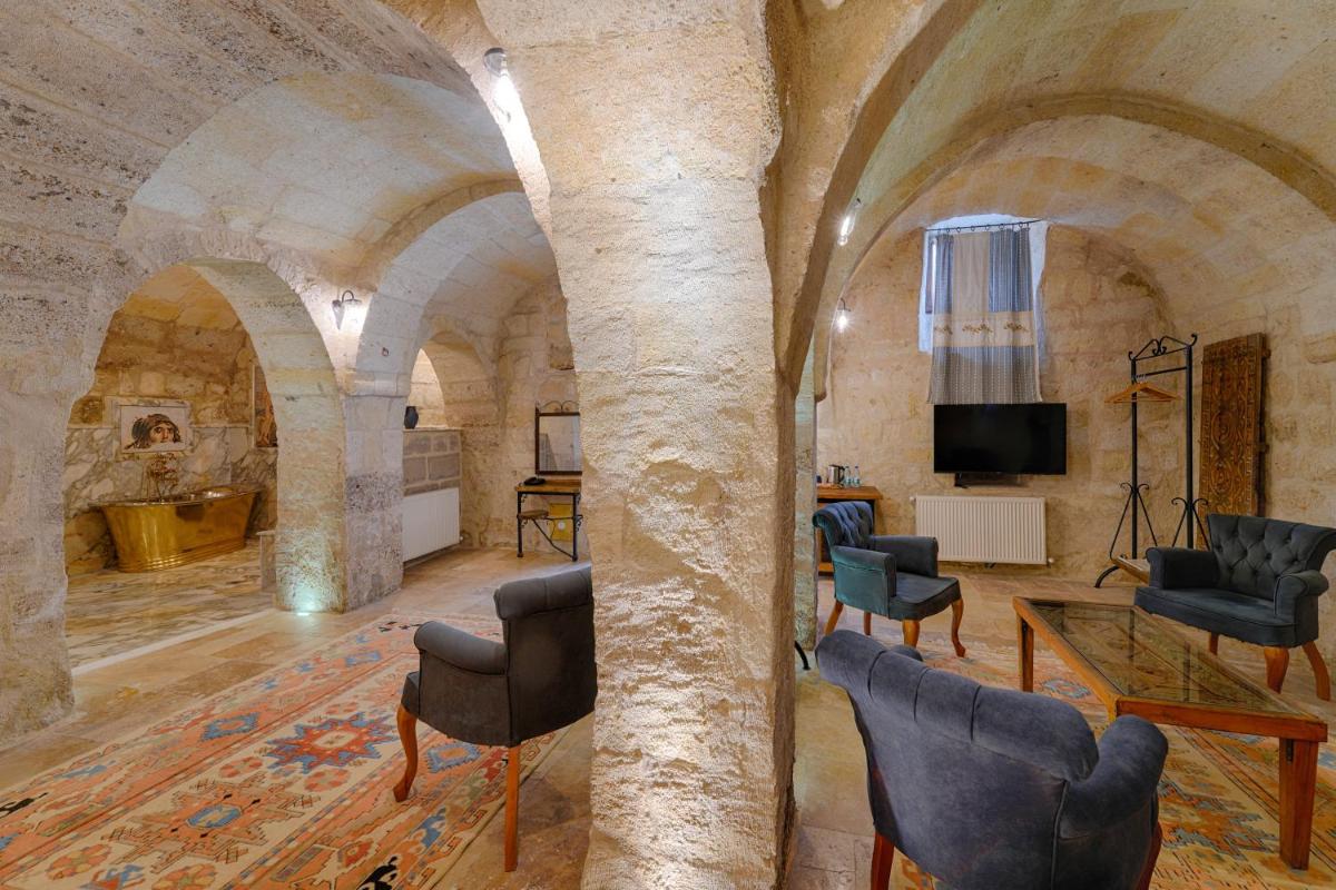 Henna Hotel-Adults Only