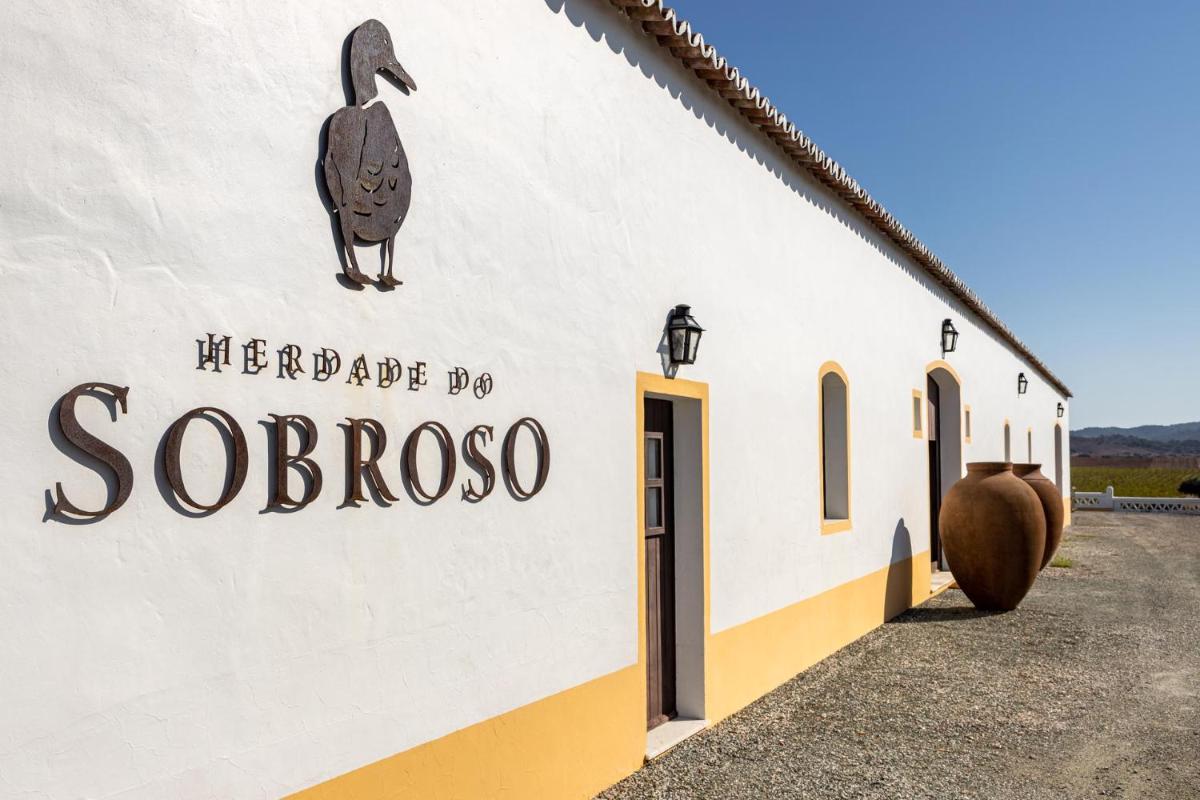 Herdade do Sobroso Wine Hotel & Villas - Small Luxury Hotels of the World