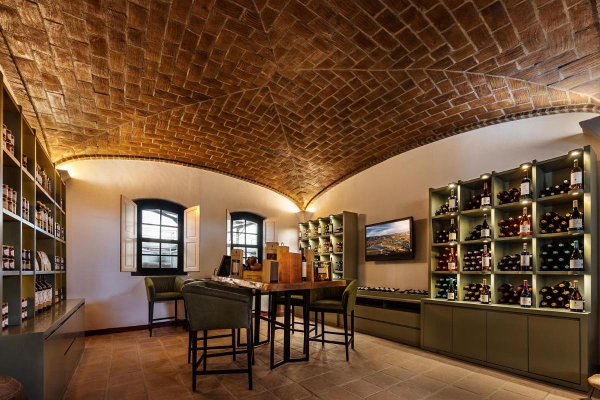 Herdade do Sobroso Wine Hotel & Villas - Small Luxury Hotels of the World