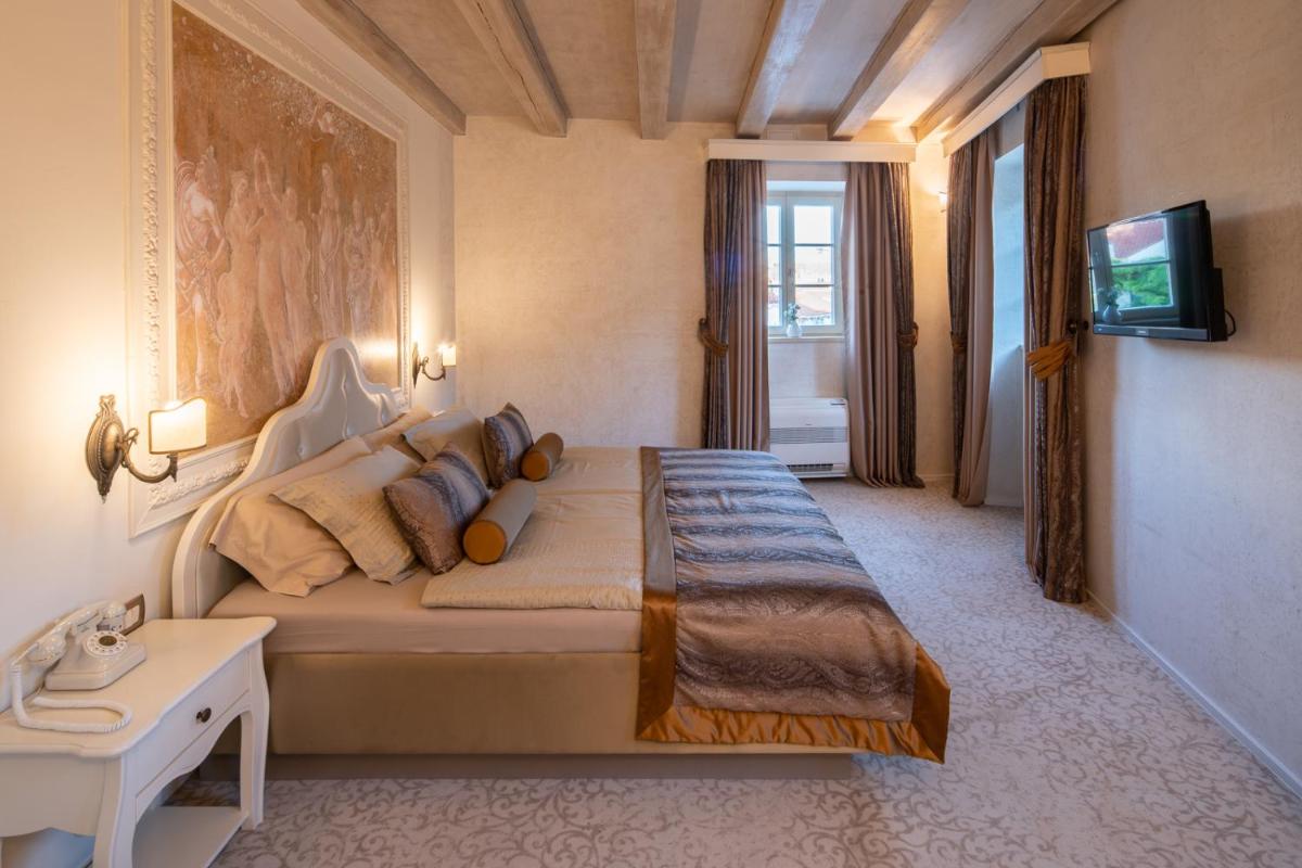 Heritage Hotel Life Palace