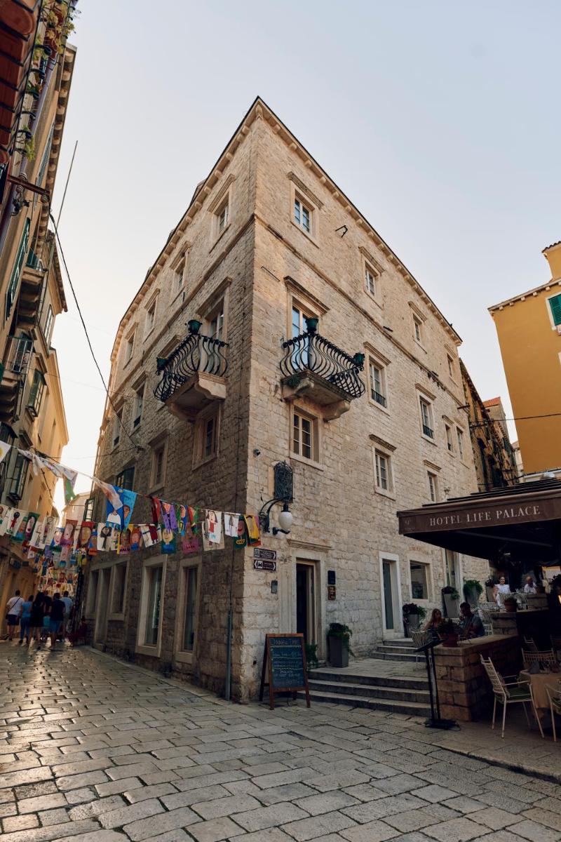 Heritage Hotel Life Palace