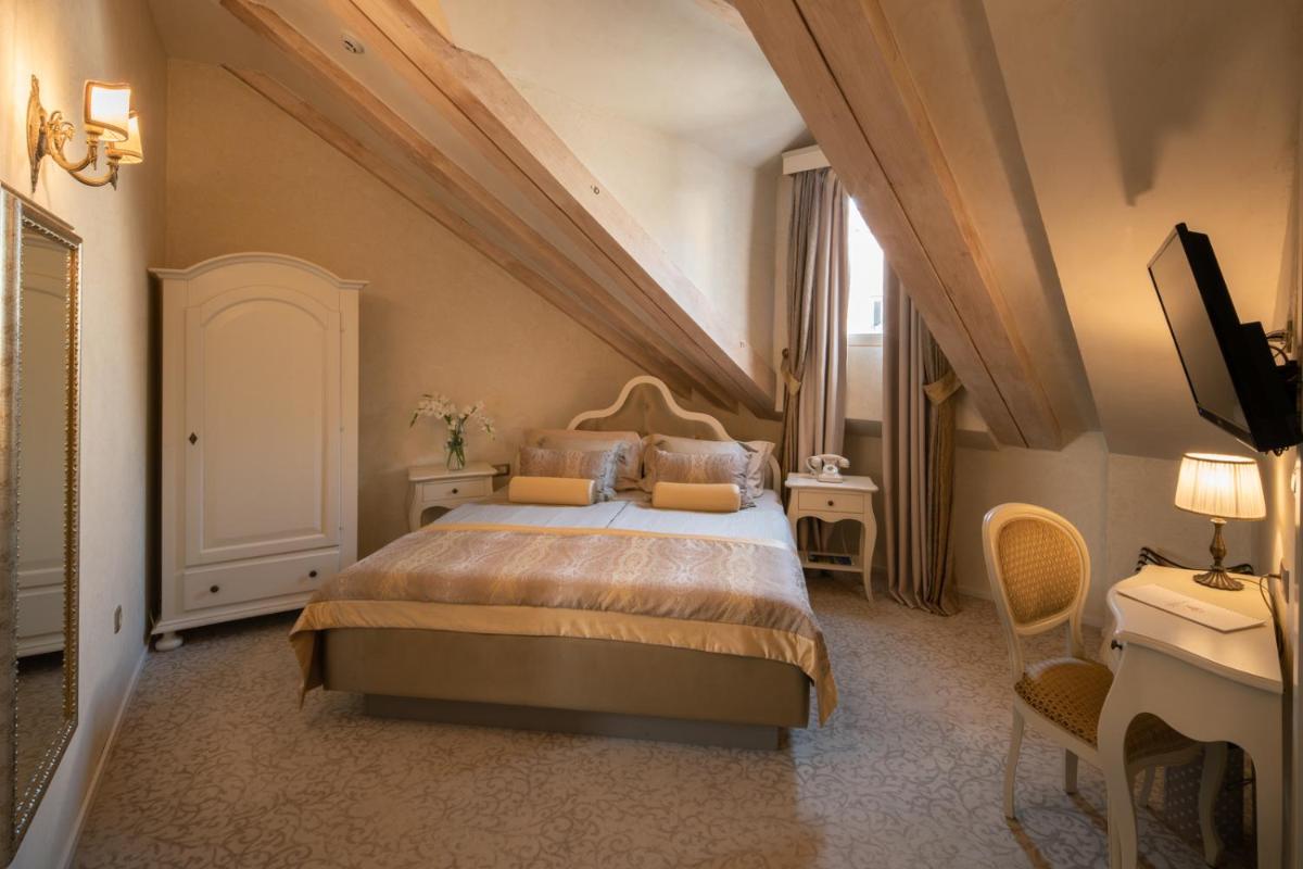 Heritage Hotel Life Palace