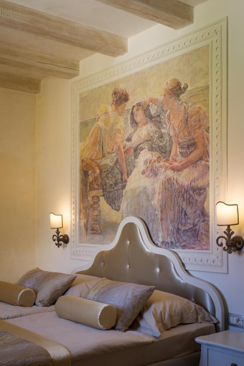 Heritage Hotel Life Palace