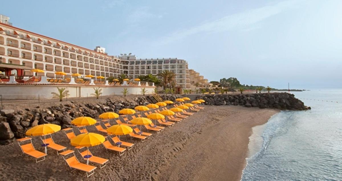 Delta Hotels by Marriott Giardini Naxos
