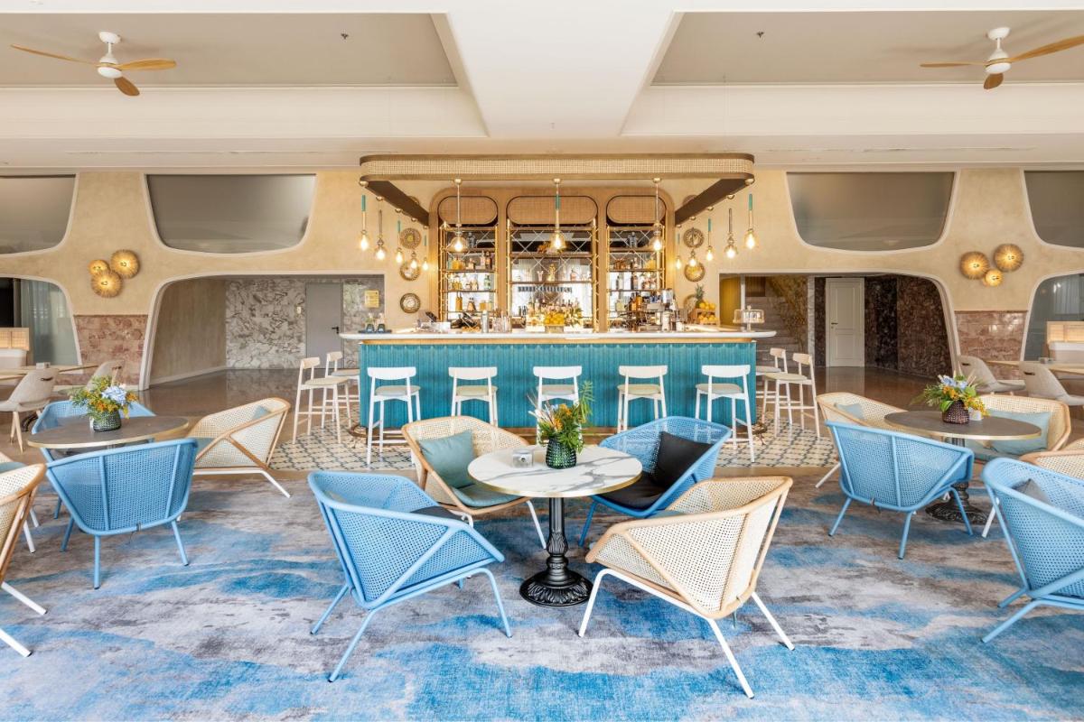 Delta Hotels by Marriott Giardini Naxos