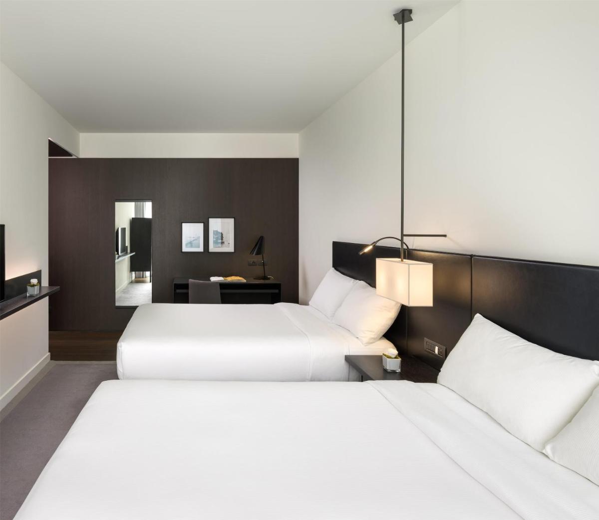 Hilton Lake Como