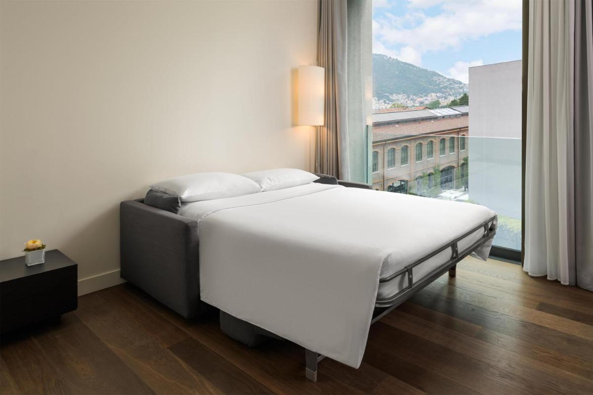 Hilton Lake Como