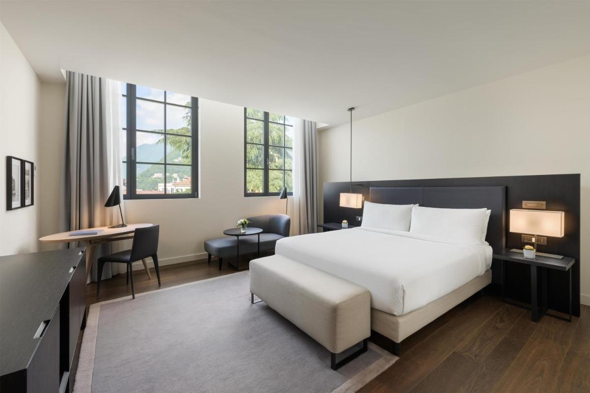 Hilton Lake Como
