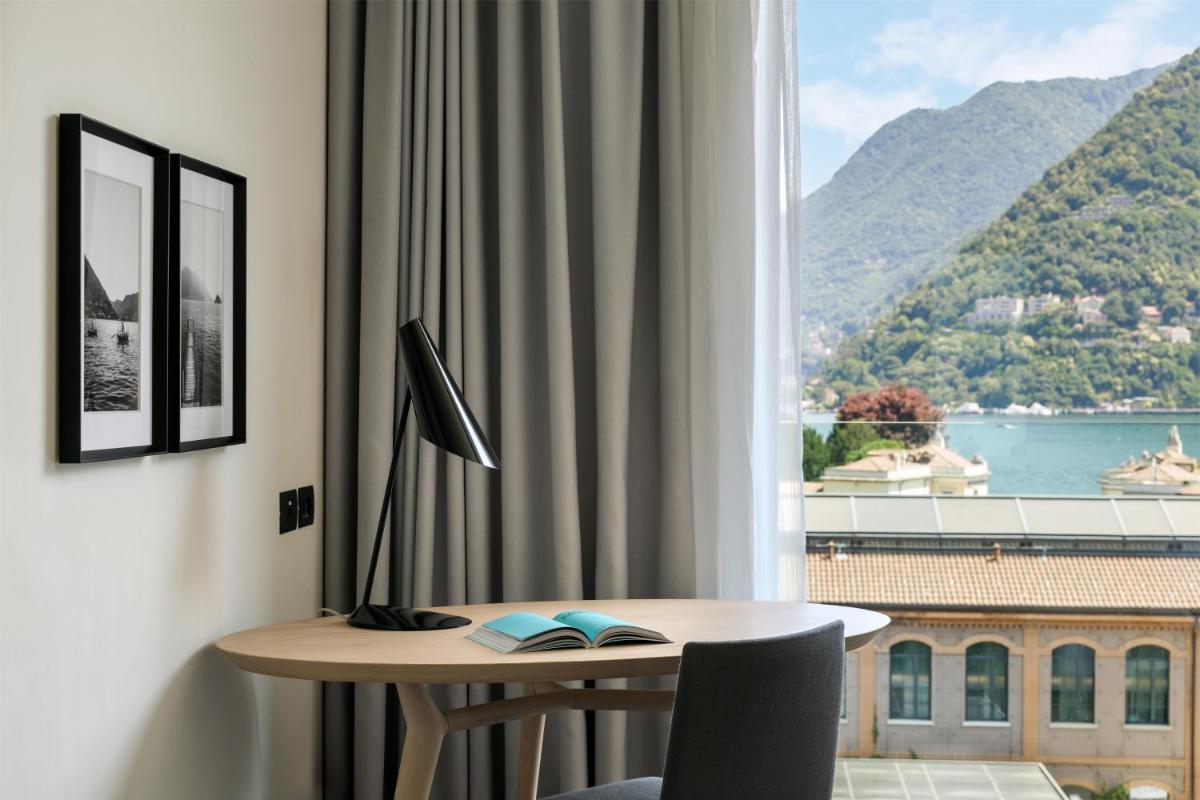 Hilton Lake Como
