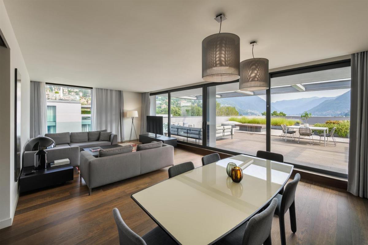 Hilton Lake Como