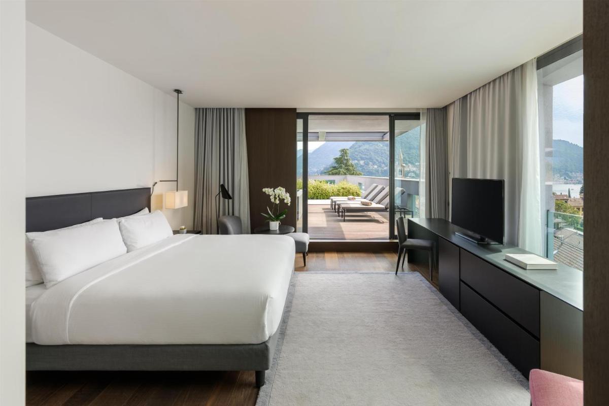 Hilton Lake Como