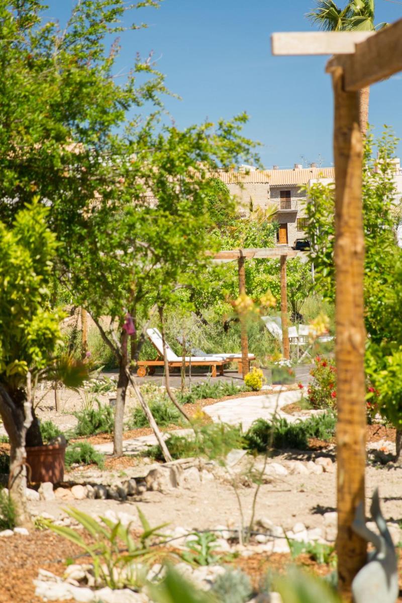 Home Hotel The Pink Pepper Tree