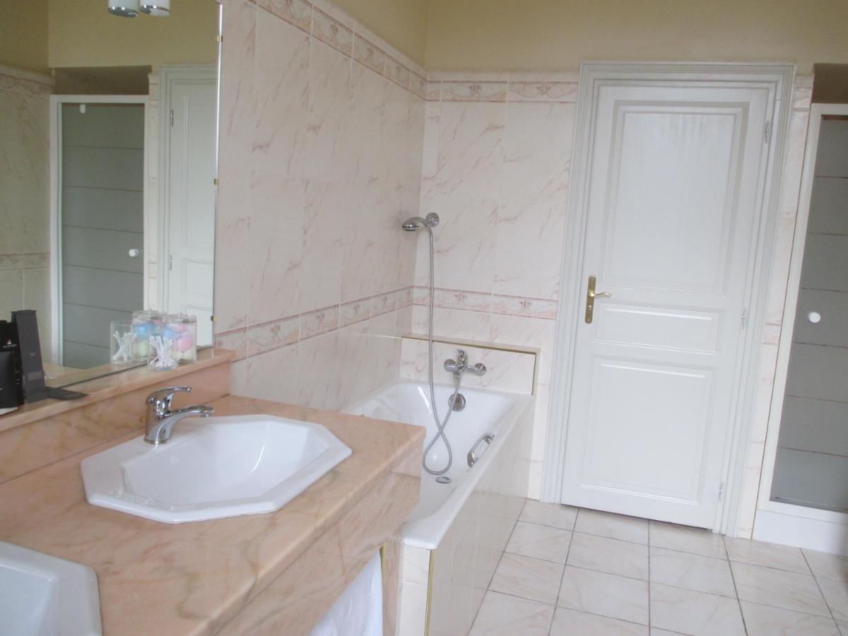 Château des Monthairons Hôtel Restaurant GastroMaison Spa privatif