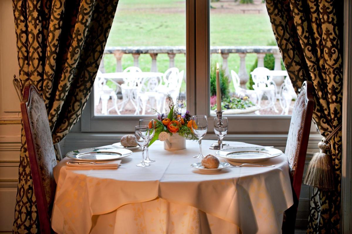 Château des Monthairons Hôtel Restaurant GastroMaison Spa privatif