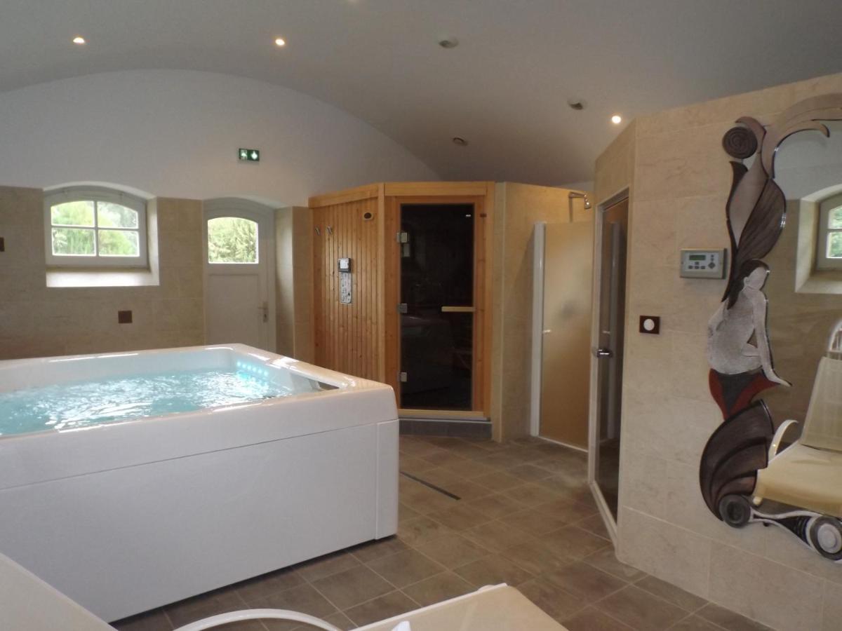 Château des Monthairons Hôtel Restaurant GastroMaison Spa privatif