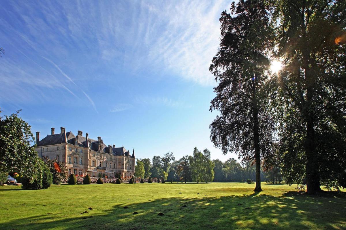 Château des Monthairons Hôtel Restaurant GastroMaison Spa privatif