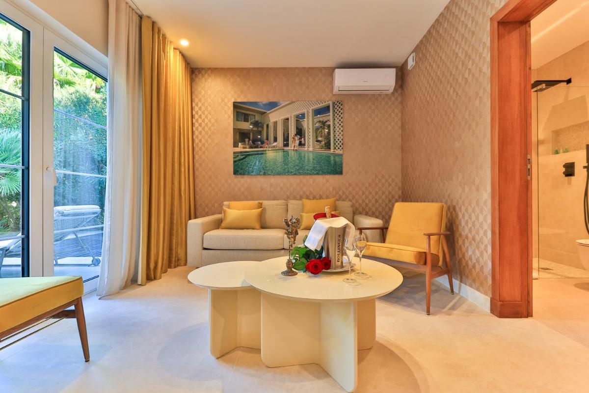 Hostellerie La Farandole