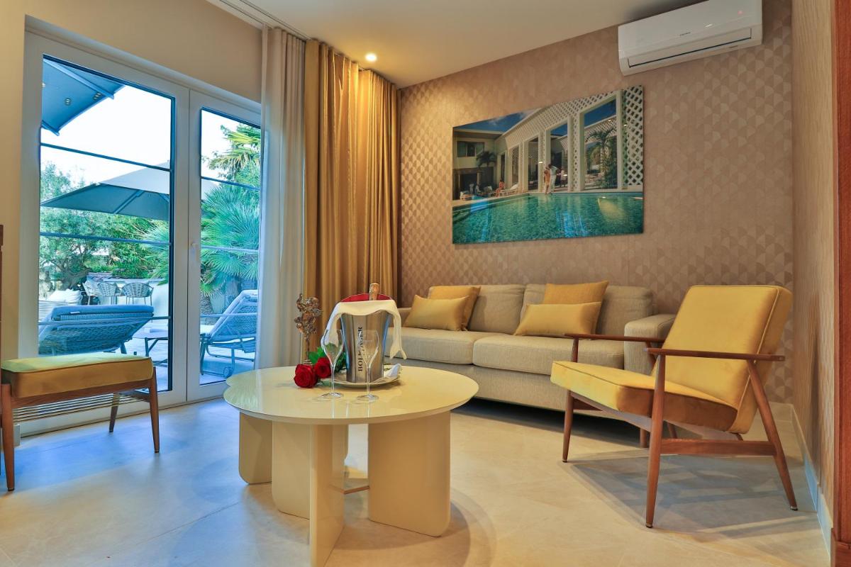 Hostellerie La Farandole