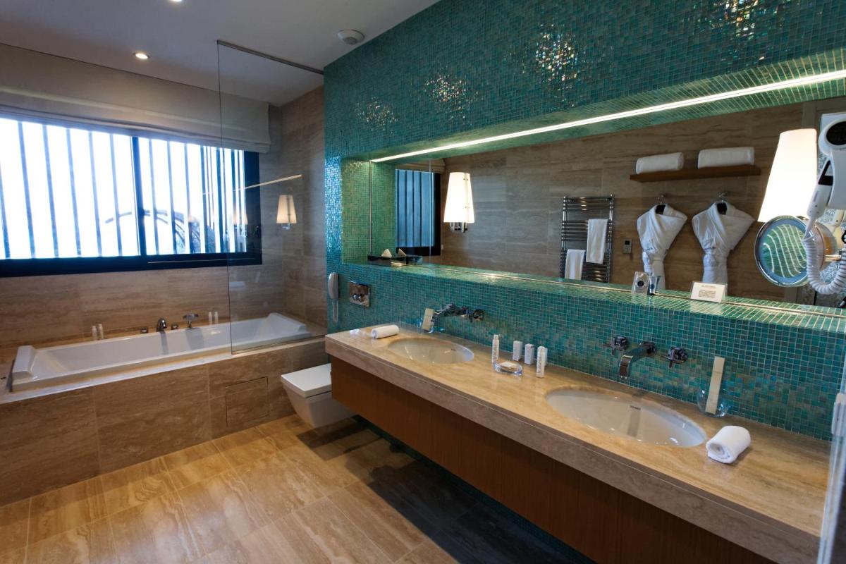 Hostellerie La Farandole